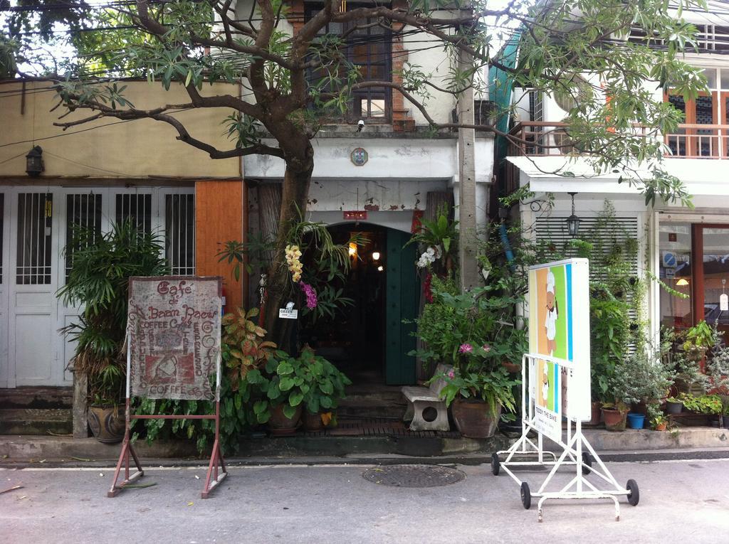 Cafe De Baan Raow Hotel Bangkok Exterior photo
